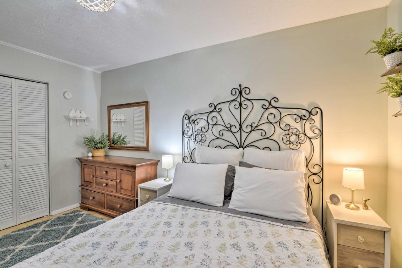 Enchanting Family House With Balcony Less Than 3 Mi To Wvu! Morgantown Εξωτερικό φωτογραφία
